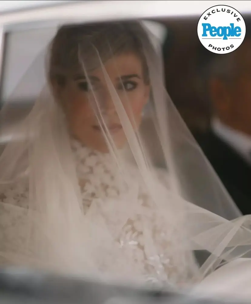 Julia Rae People Magazine by Mario Live Top Photography Bride Portrait Veil Covering face