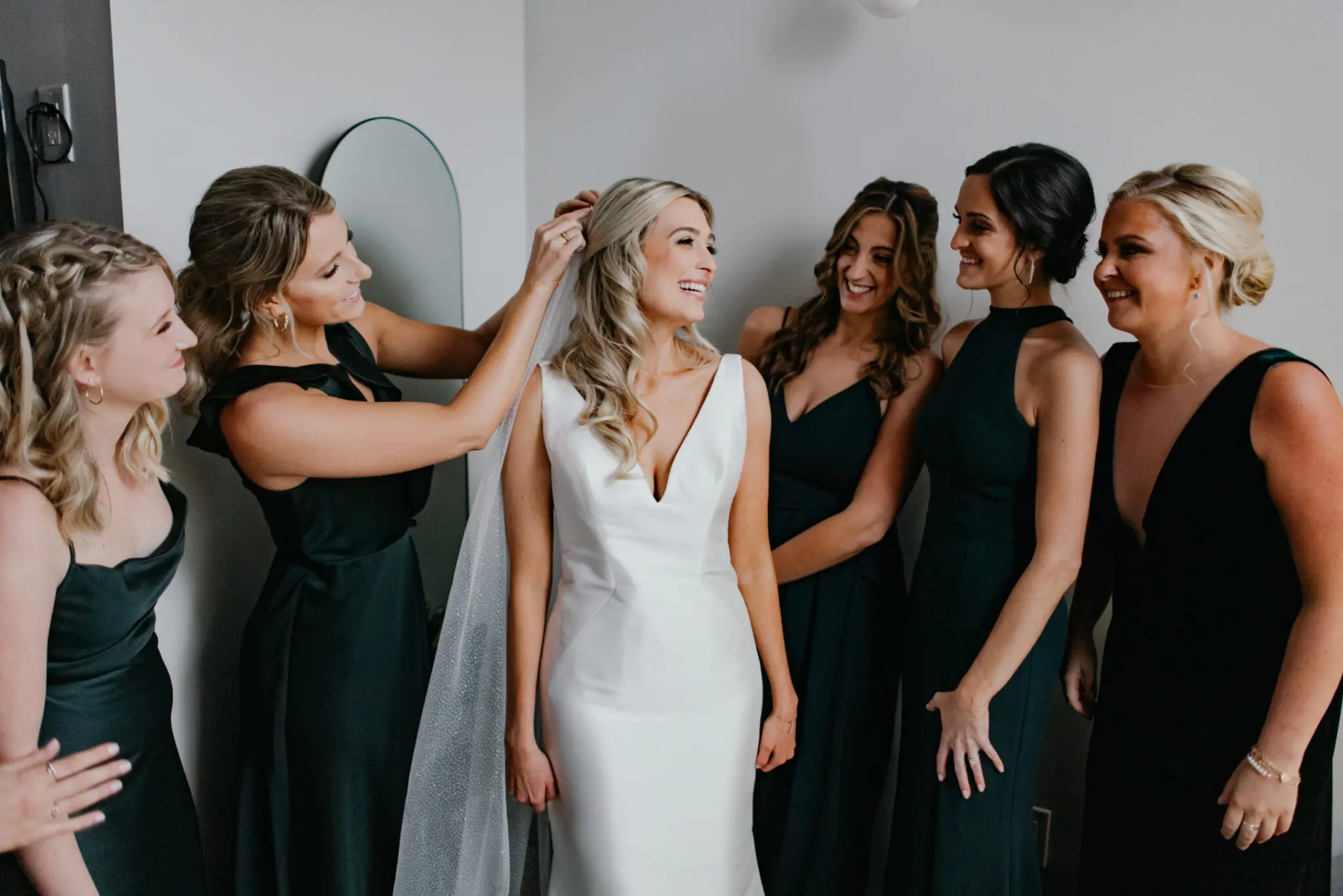 bridesmaids getting ready