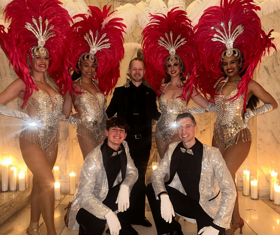 carnivale performers men and women