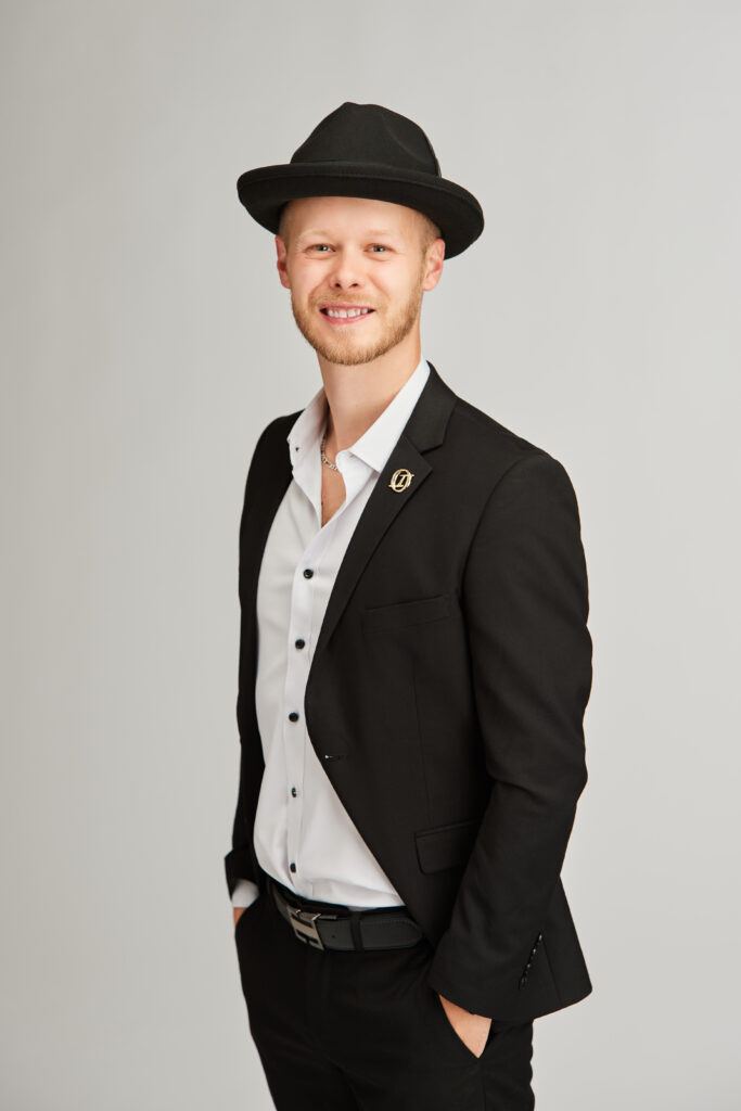 Nils – Co-Owner of On It Productions & Entertainment Specialist