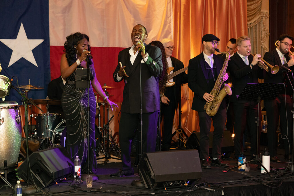 Big Ric Rising Performs Union League Fall Ball