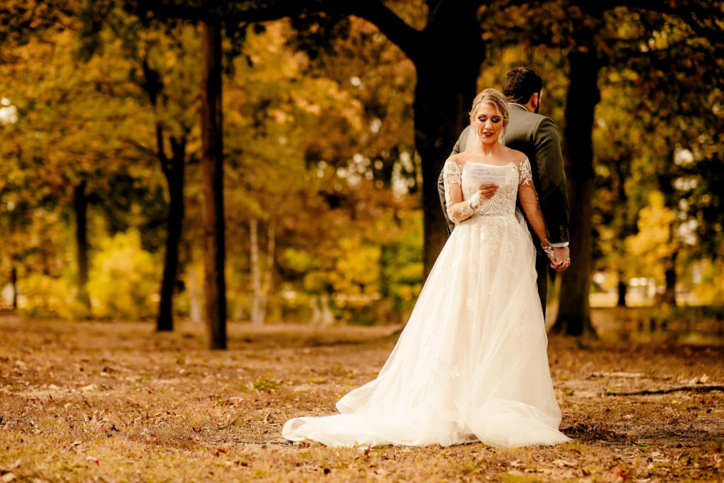 Fall bride in the fall foliage