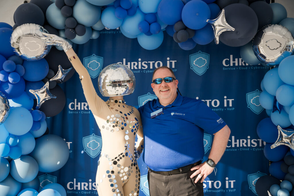 Disco Ball Performer at Christo IT
