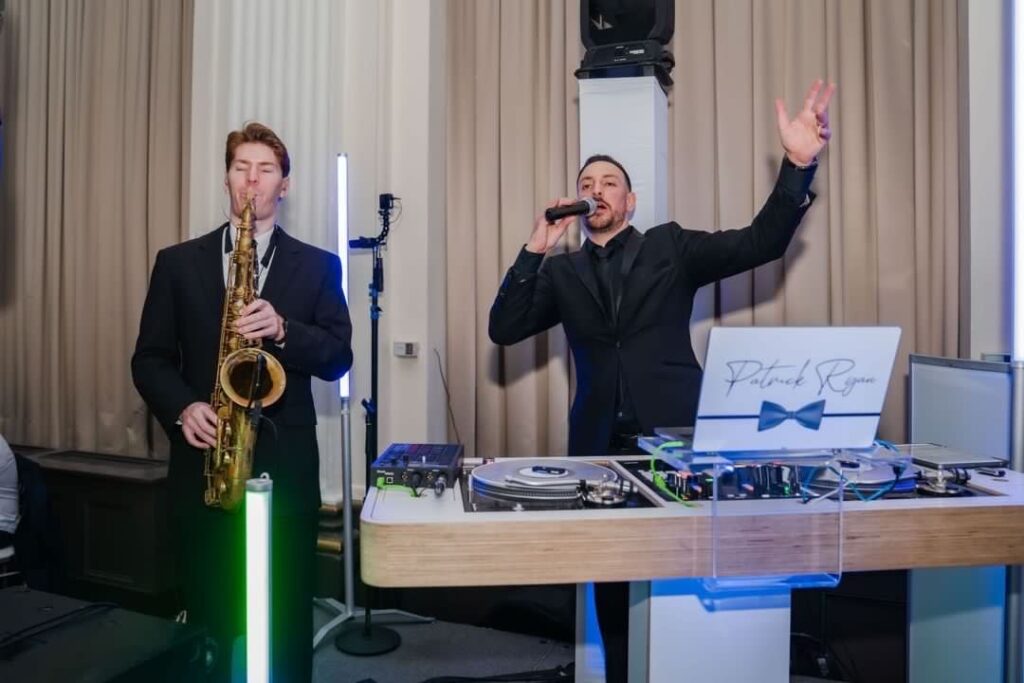 DJ Fusion at Union Trust- DJ with Saxophonist