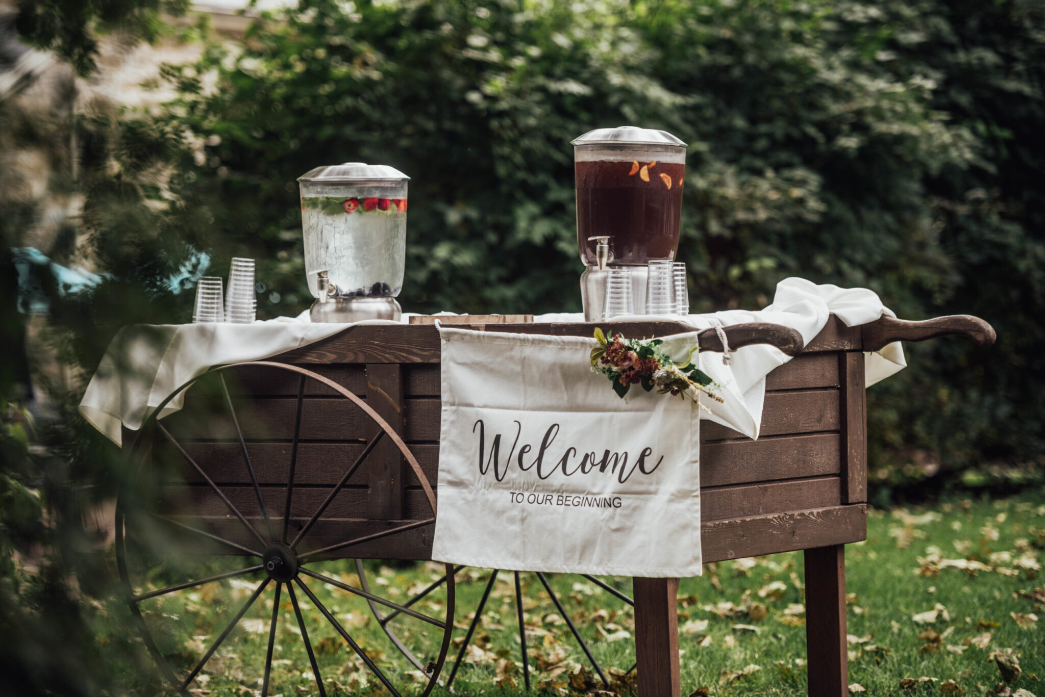 Apple cider bar at wedding