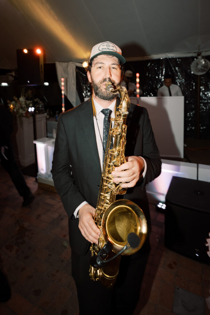 Saxophone DJ Hybrid