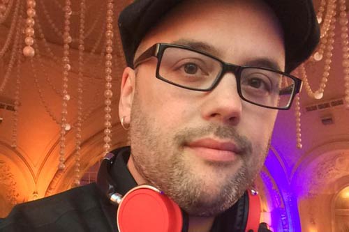 If you are looking for one of the Top Philadelphia Club DJs to get the dance floor packed at your party, special event or wedding, DJ Jon Gill is your man! DJ Jon Gill began spinning in Philadelphia back in 1999. Since then, Jon has...